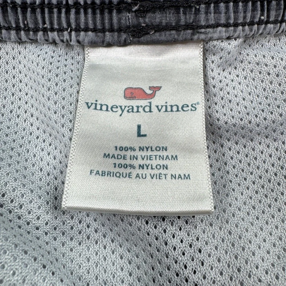 Vineyard Vines Mens Swim Trunks Gray Large Striped Board Shorts‎ Drawstring
